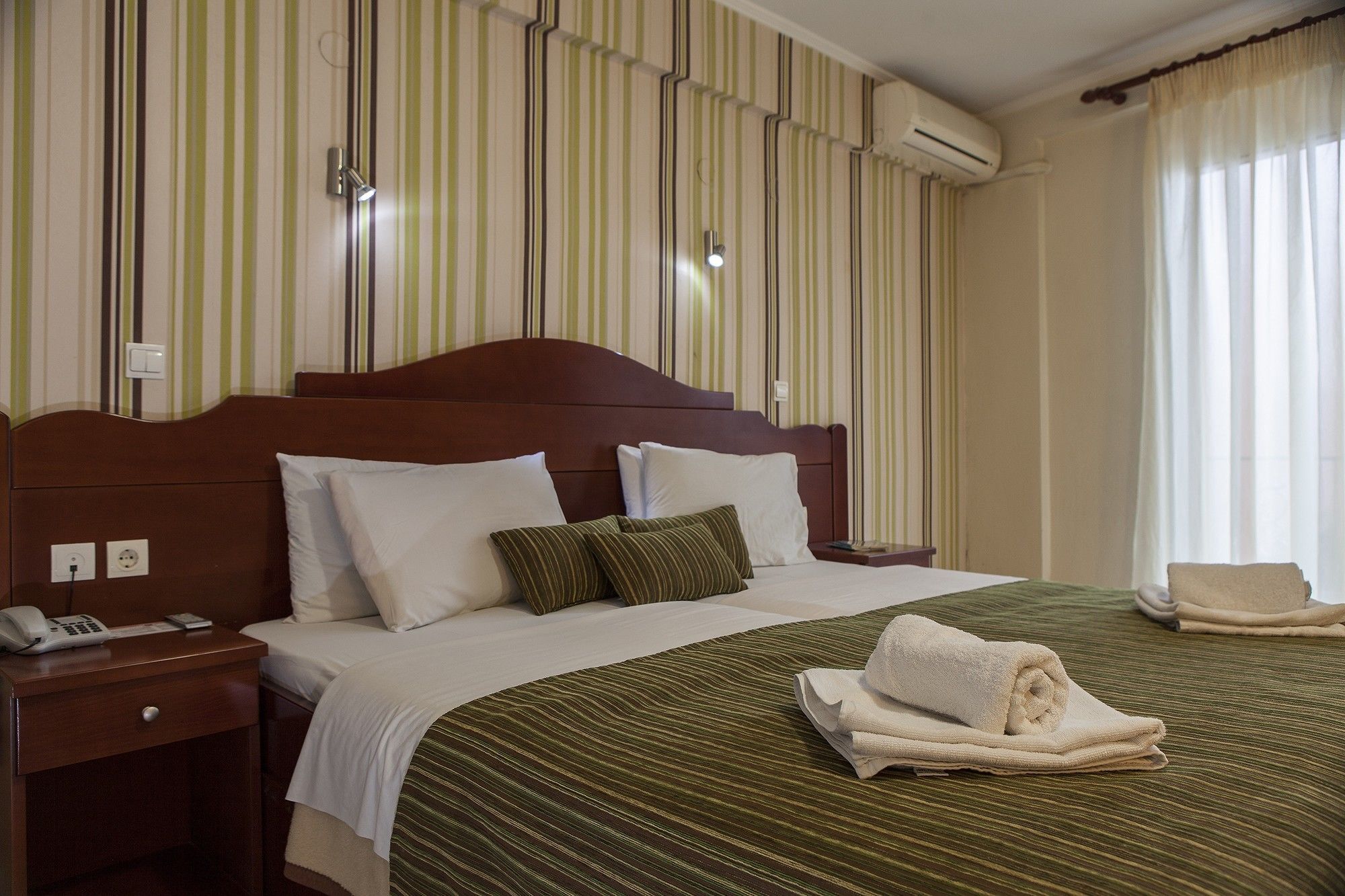 Akti Hotel Ioánnina Eksteriør bilde